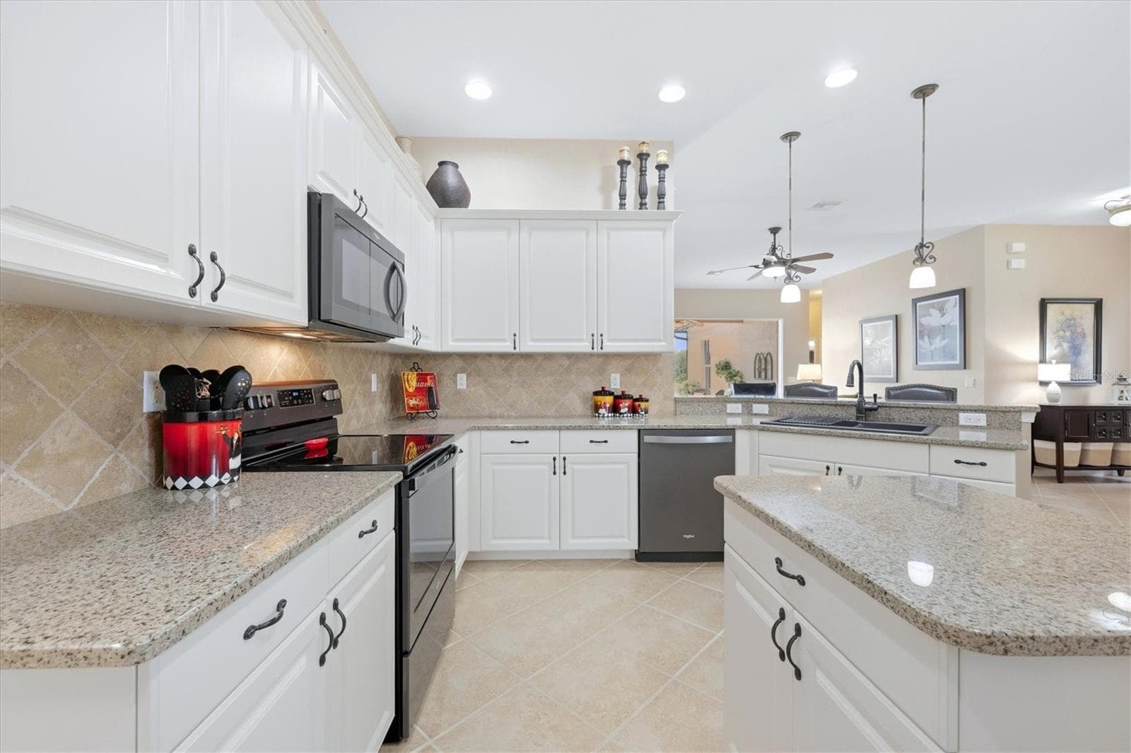 Villa at 2755 MYAKKA CREEK CT, PORT CHARLOTTE, photo 13 of 76