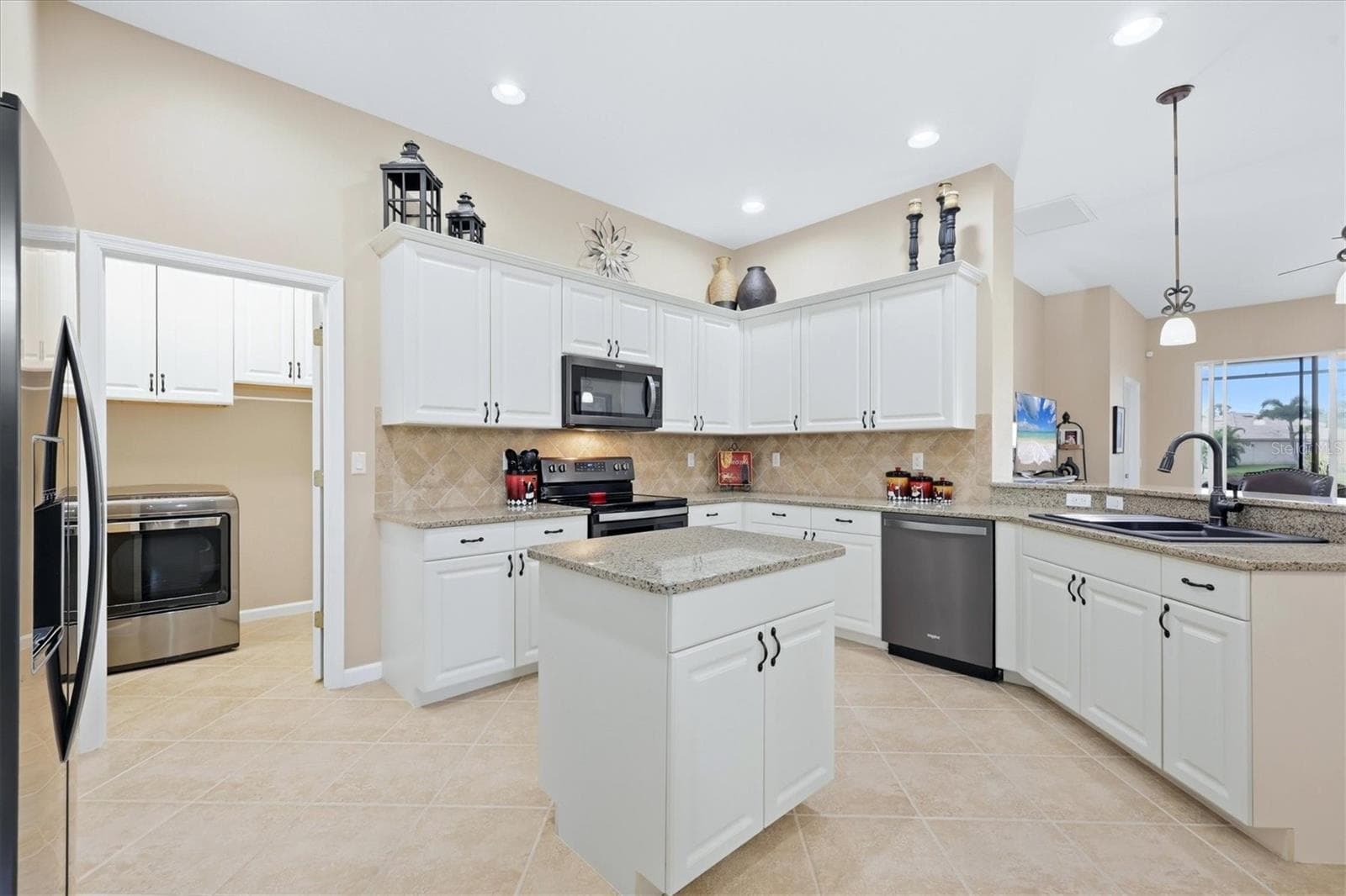 Villa at 2755 MYAKKA CREEK CT, PORT CHARLOTTE, photo 14 of 76