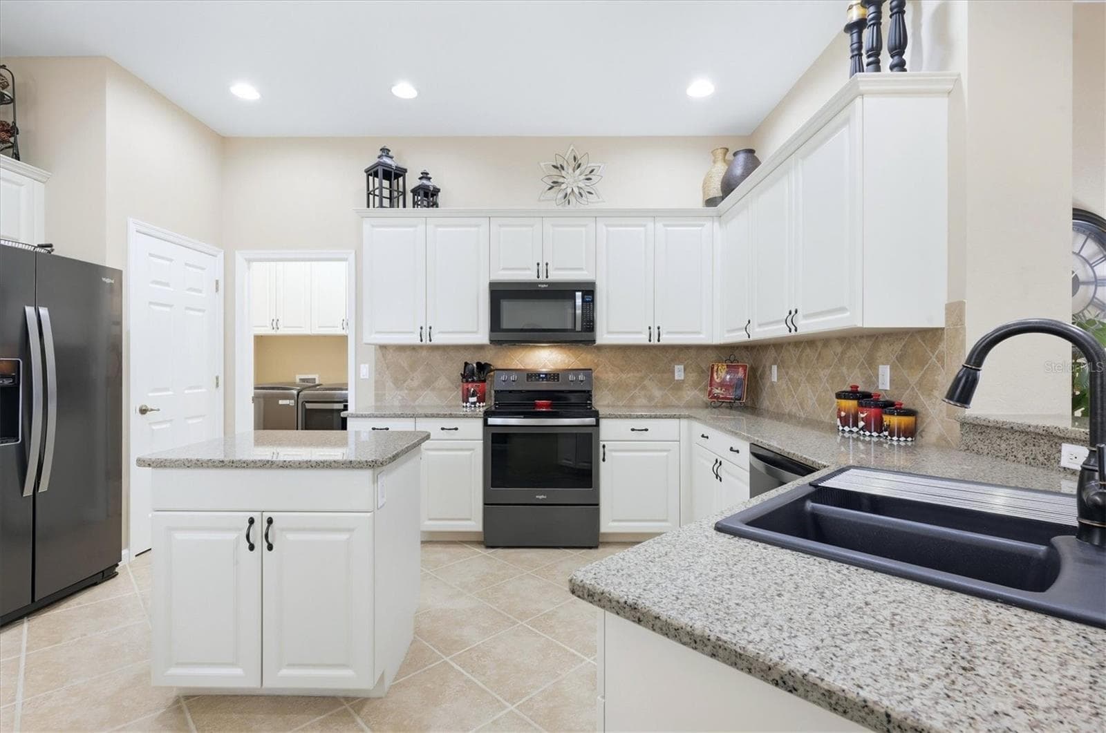 Villa at 2755 MYAKKA CREEK CT, PORT CHARLOTTE, photo 15 of 76