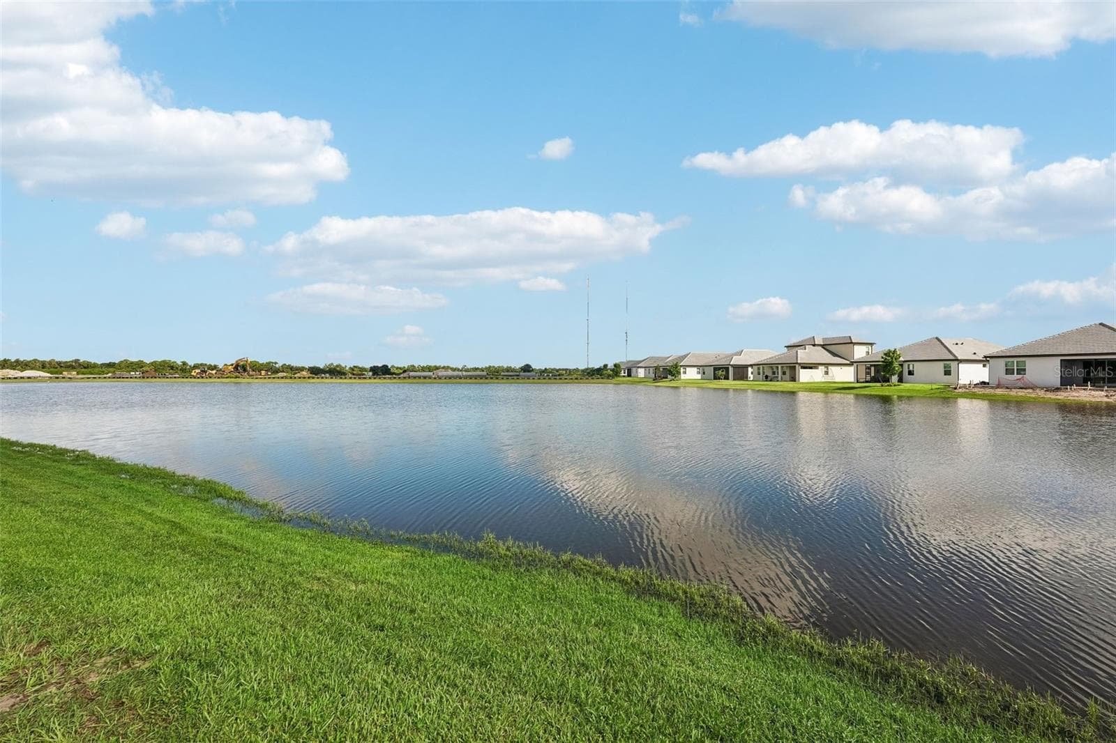 Single Family Residence at 424 ALBERATA WAY, NOKOMIS, photo 2 of 26