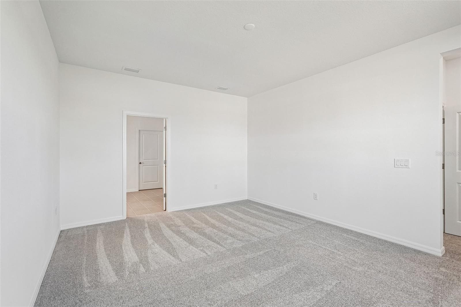 Single Family Residence at 8713 CANARD CV, PALMETTO, photo 24 of 30
