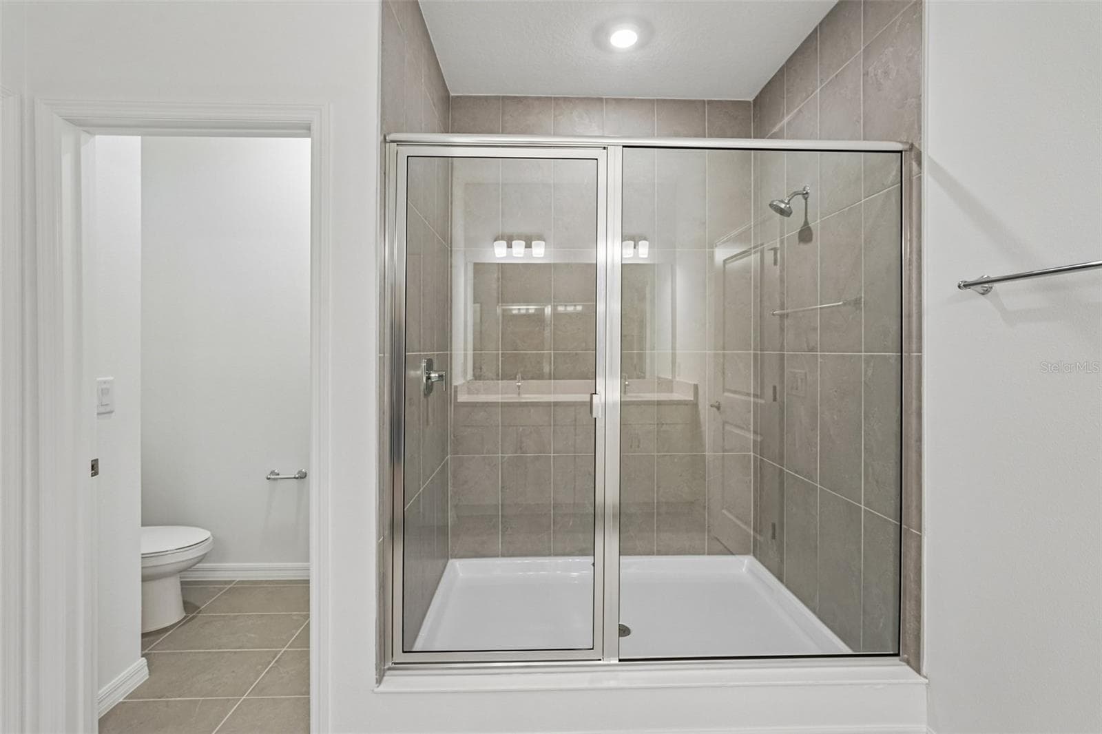 Single Family Residence at 8713 CANARD CV, PALMETTO, photo 25 of 30