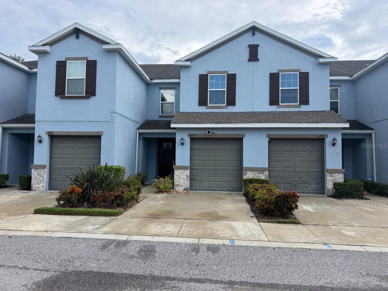 6824 CITRUS CREEK LN