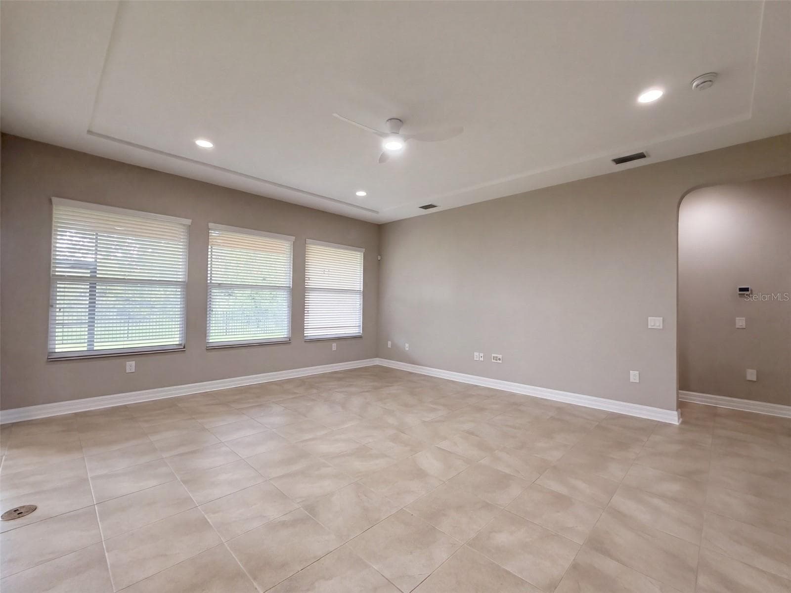 Single Family Residence at 2589 GWYNHURST BLVD, WESLEY CHAPEL, photo 2 of 39
