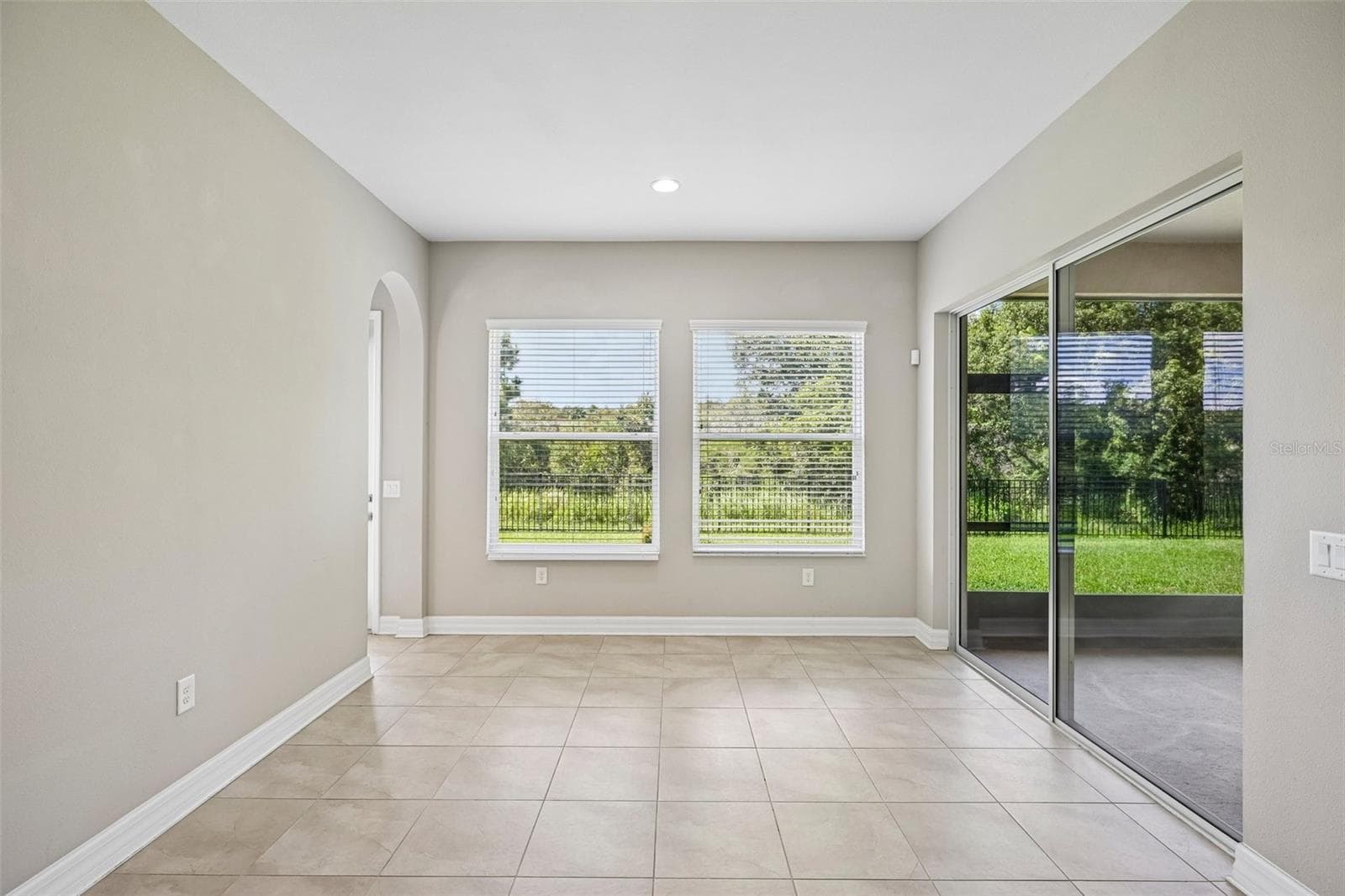 Single Family Residence at 2589 GWYNHURST BLVD, WESLEY CHAPEL, photo 7 of 39