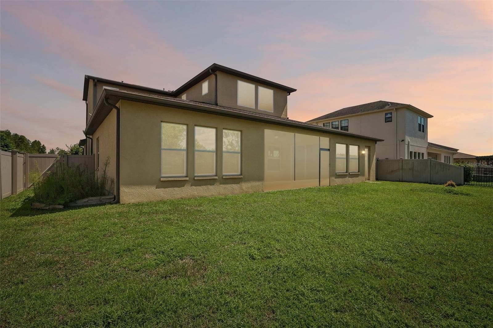 Single Family Residence at 2589 GWYNHURST BLVD, WESLEY CHAPEL, photo 34 of 39