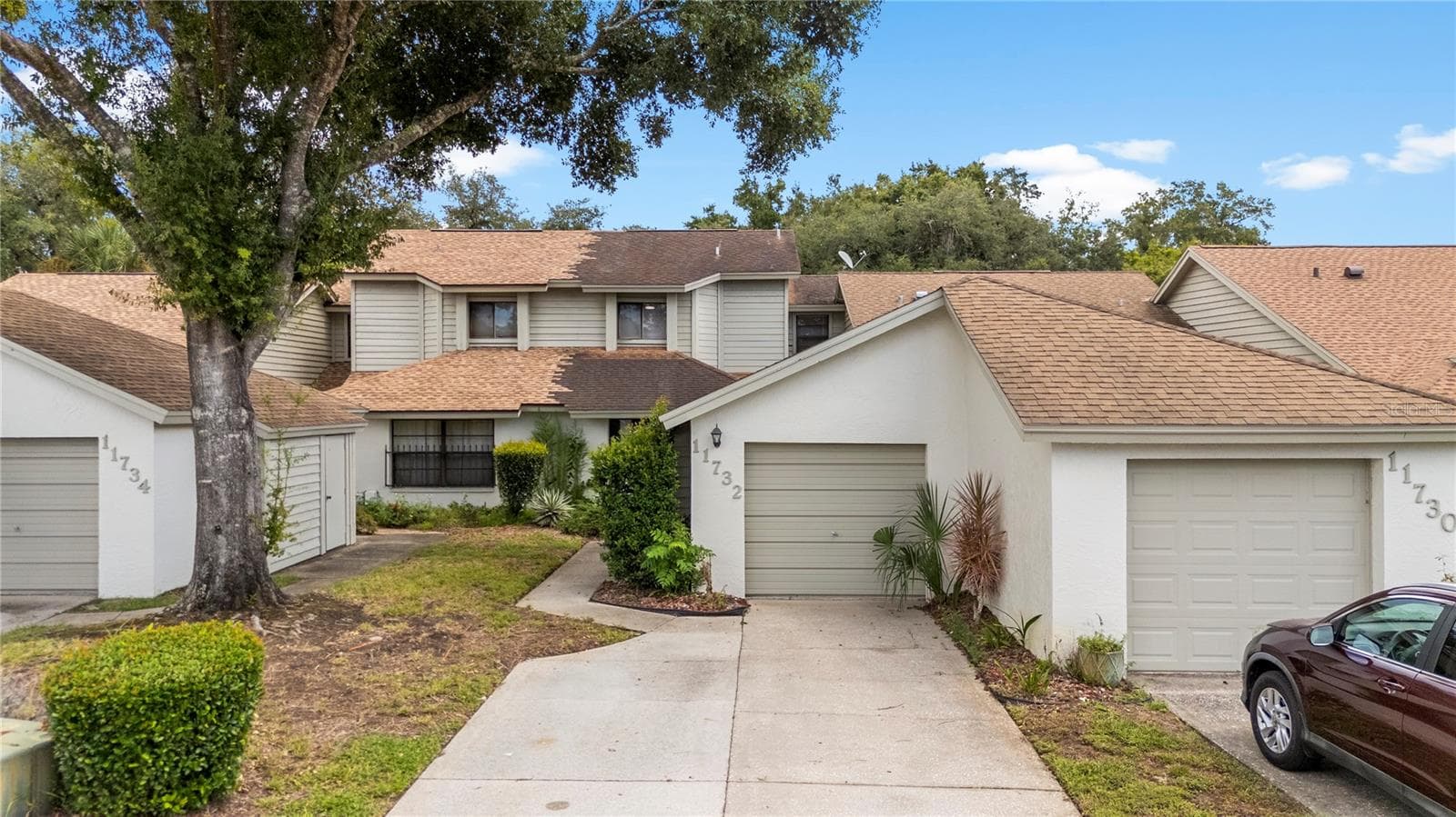 Townhouse at 11732 ROLLING PINE LN, PORT RICHEY, photo 2 of 49
