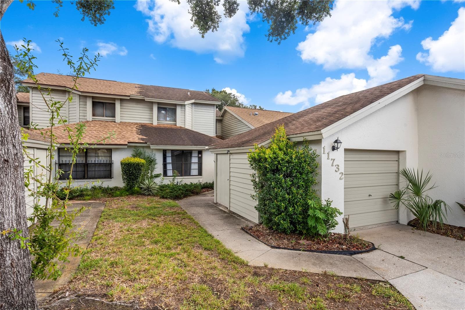 Townhouse at 11732 ROLLING PINE LN, PORT RICHEY, photo 6 of 49