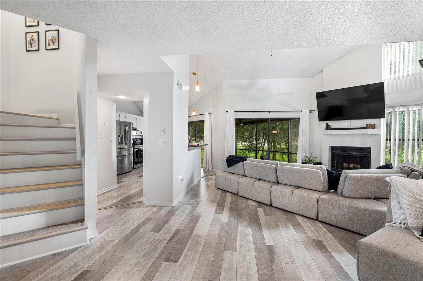 Townhouse at 11732 ROLLING PINE LN, PORT RICHEY, photo 11 of 49