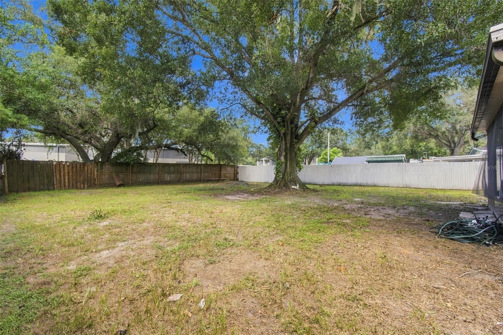 Single Family Residence at 10506 ALAMBRA AVE, TAMPA, photo 23 of 25