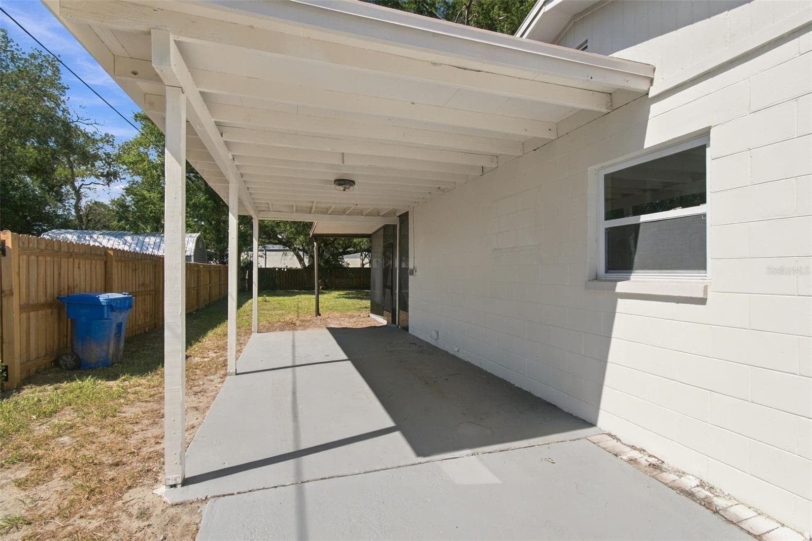 Single Family Residence at 10506 ALAMBRA AVE, TAMPA, photo 24 of 25