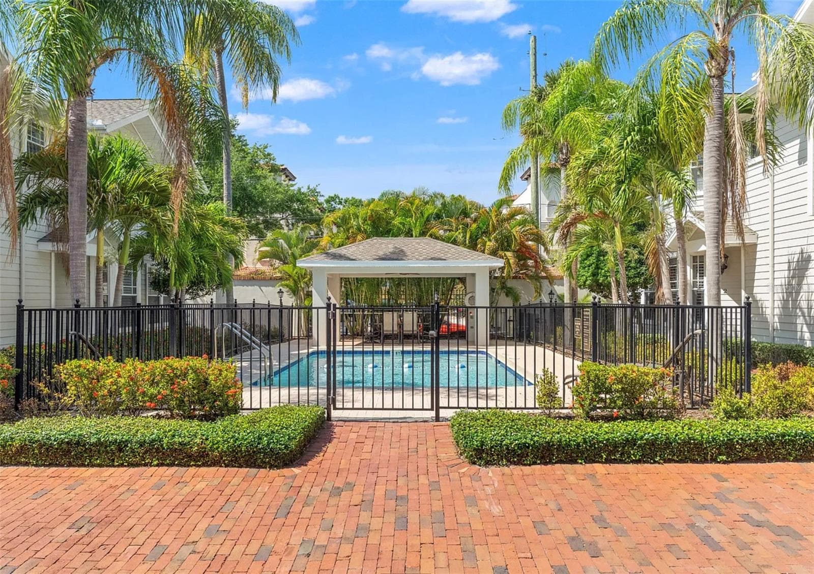 Condominium at 2920 W EL PRADO BLVD #11, TAMPA, photo 3 of 32