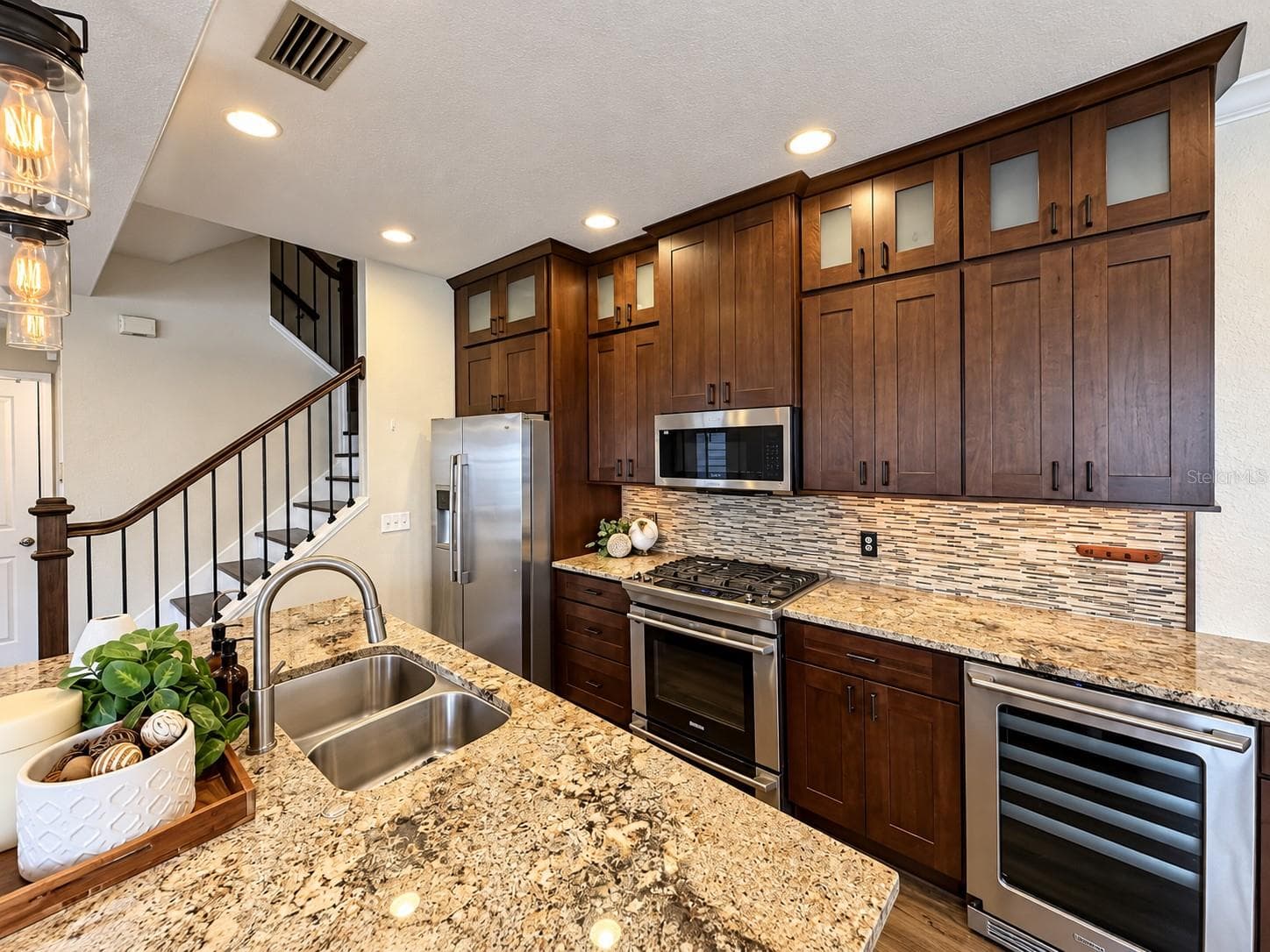 Condominium at 2920 W EL PRADO BLVD #11, TAMPA, photo 10 of 32
