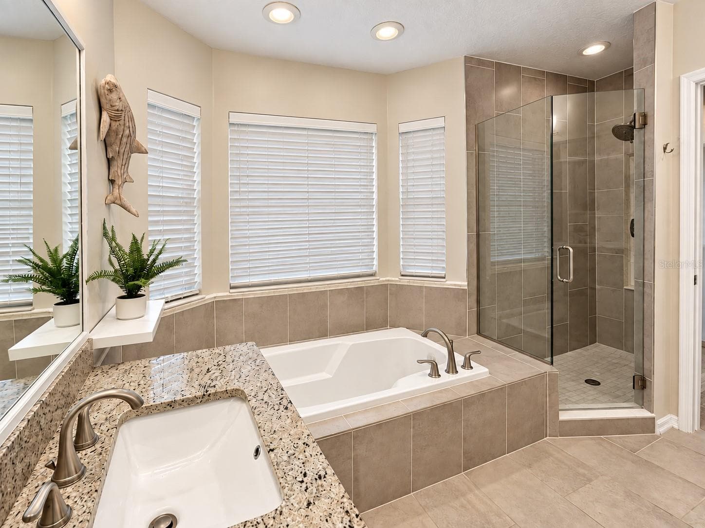 Condominium at 2920 W EL PRADO BLVD #11, TAMPA, photo 17 of 32