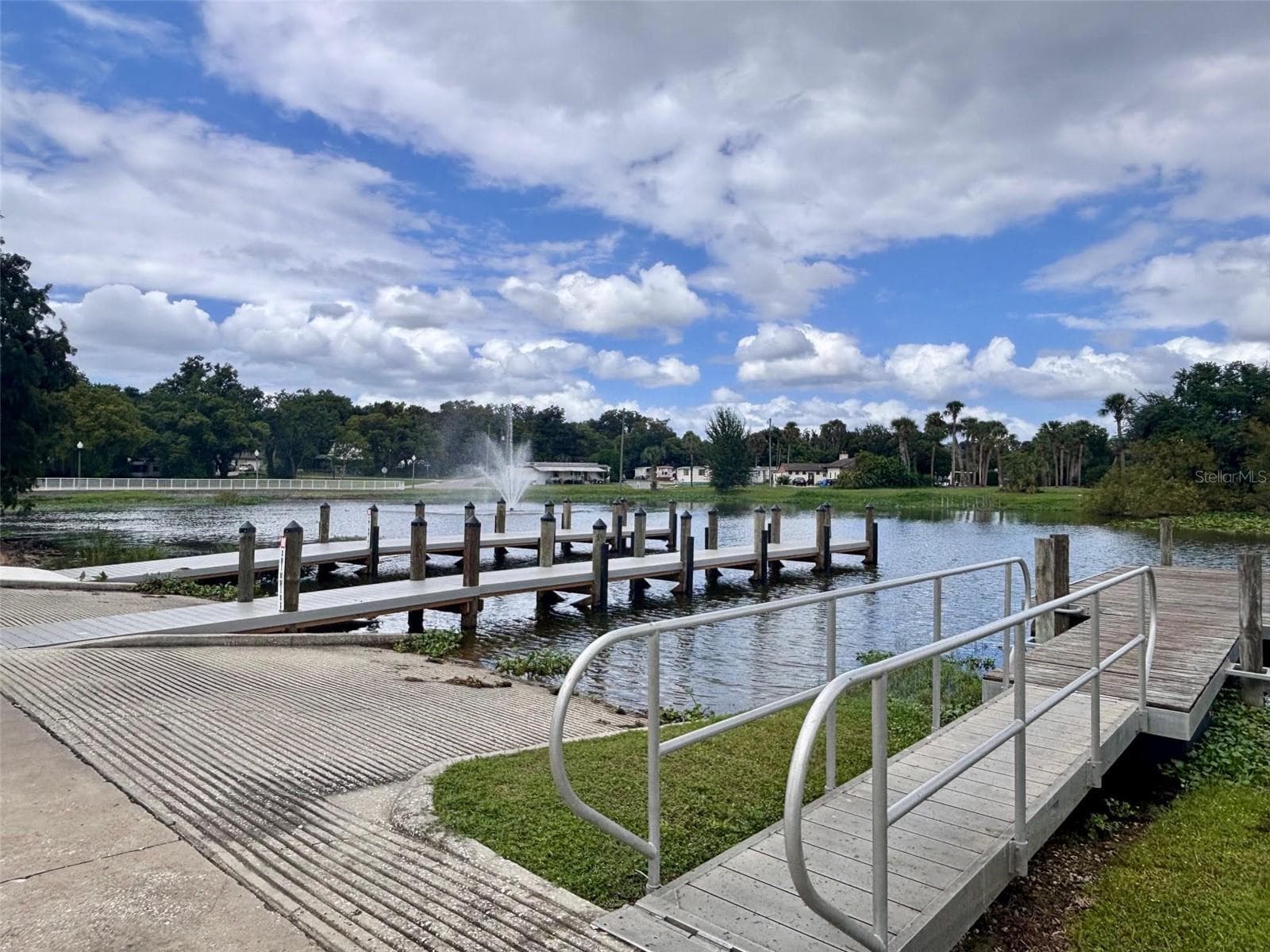 Starke Lake Boat Ramp - 626 ORANGE AVE, OCOEE