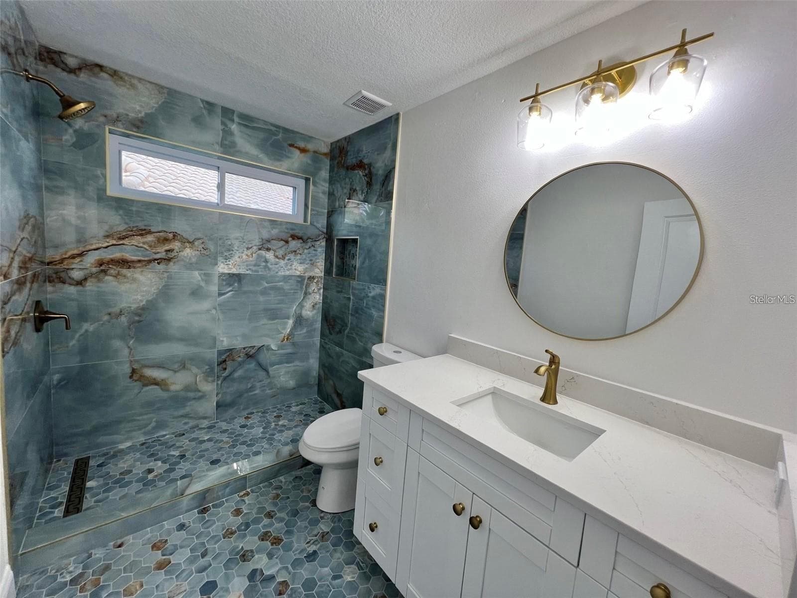 Single Family Residence at 4804 LONGWATER WAY N, TAMPA, photo 38 of 73