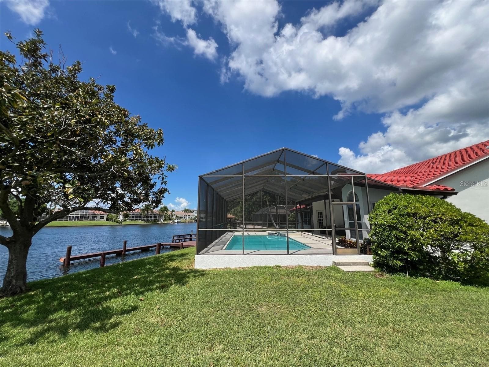 Single Family Residence at 4804 LONGWATER WAY N, TAMPA, photo 59 of 73