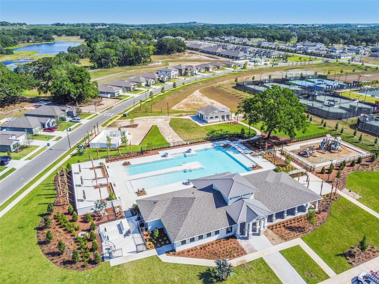 Community Pool - 6735 BAR S BAR TRL, ZEPHYRHILLS