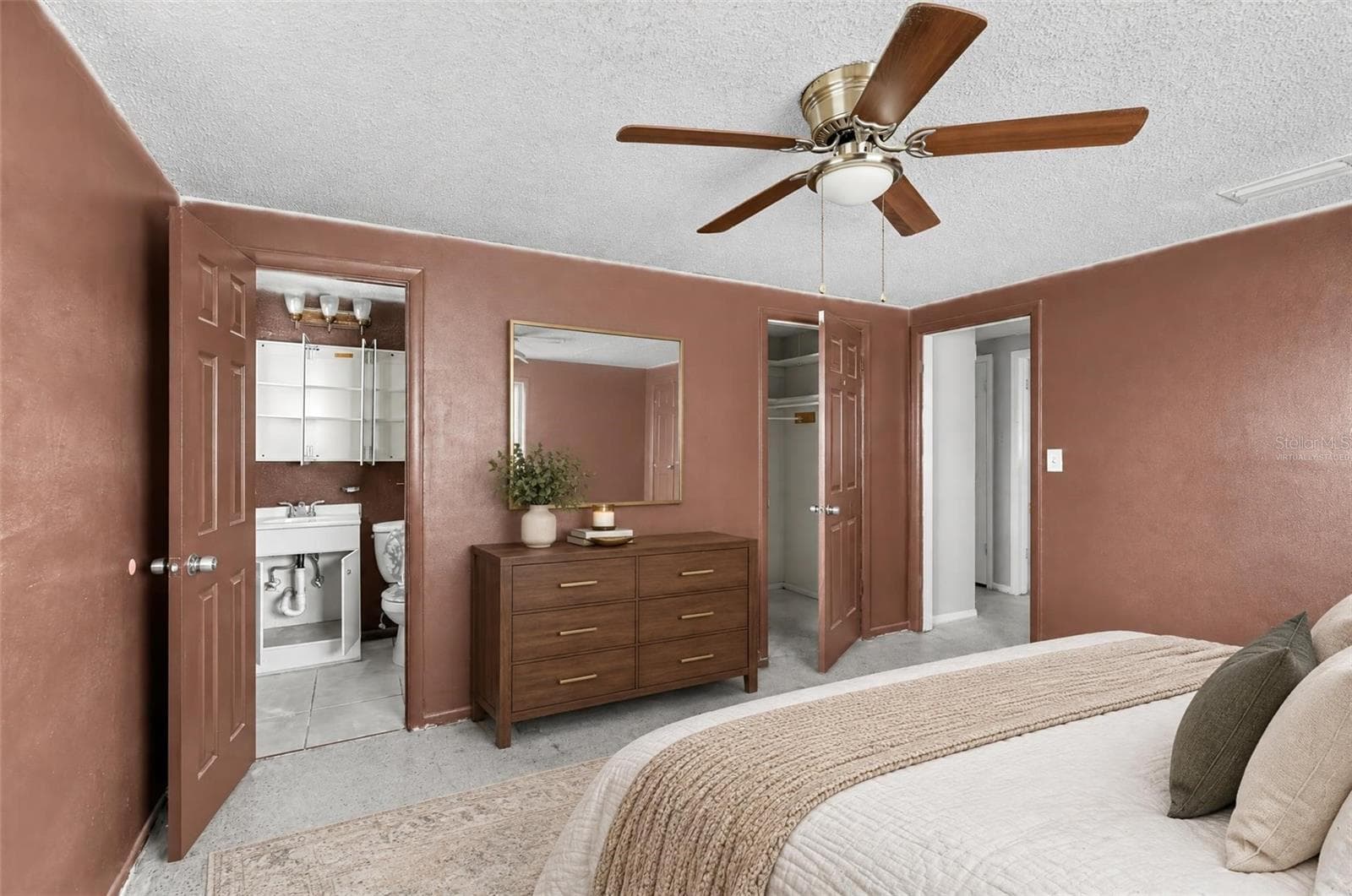 virtually staged - 1300 MAYBURY DR, HOLIDAY
