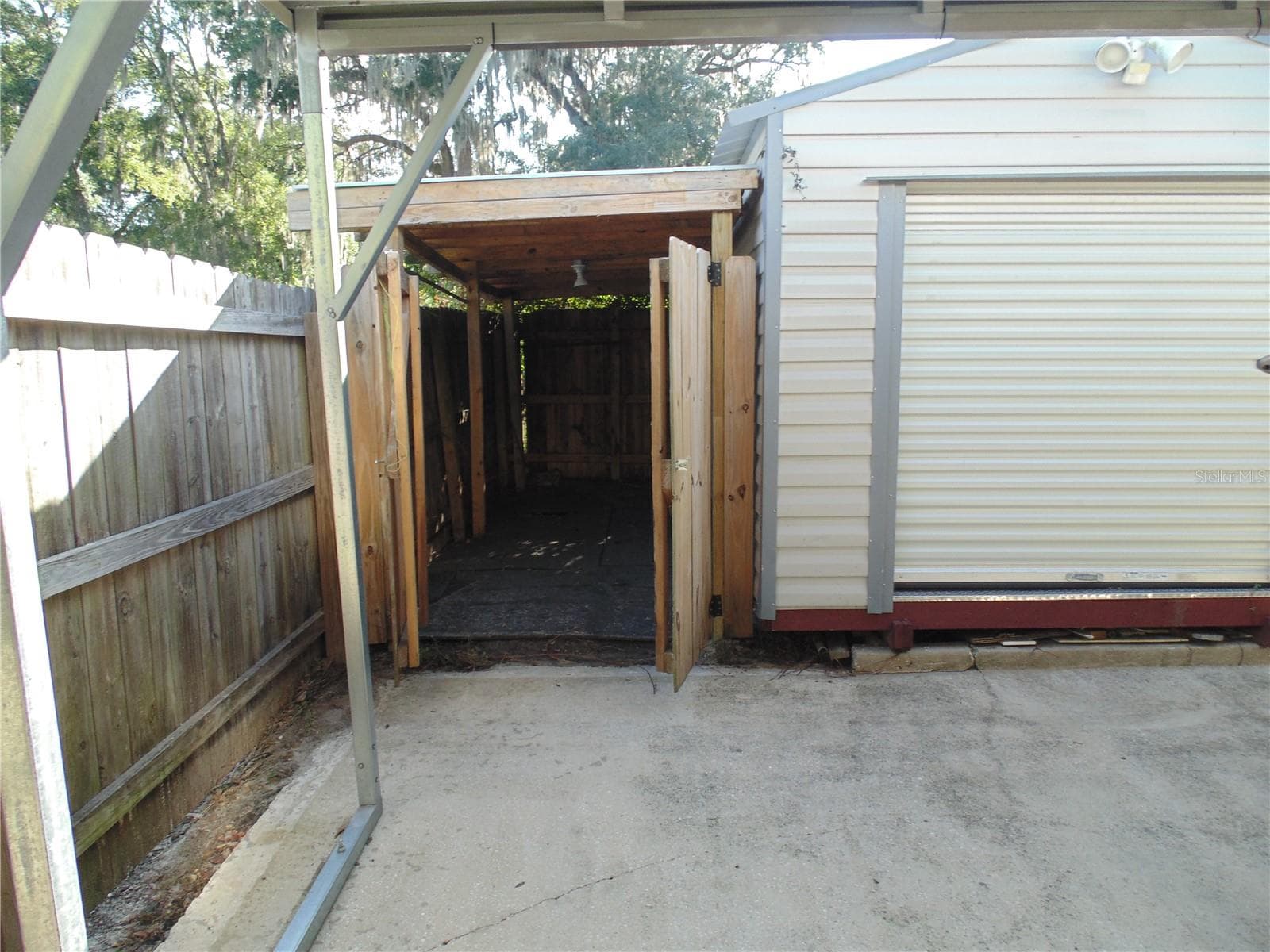 Single Family Residence at 1007 NE 2ND ST, OCALA, photo 47 of 56
