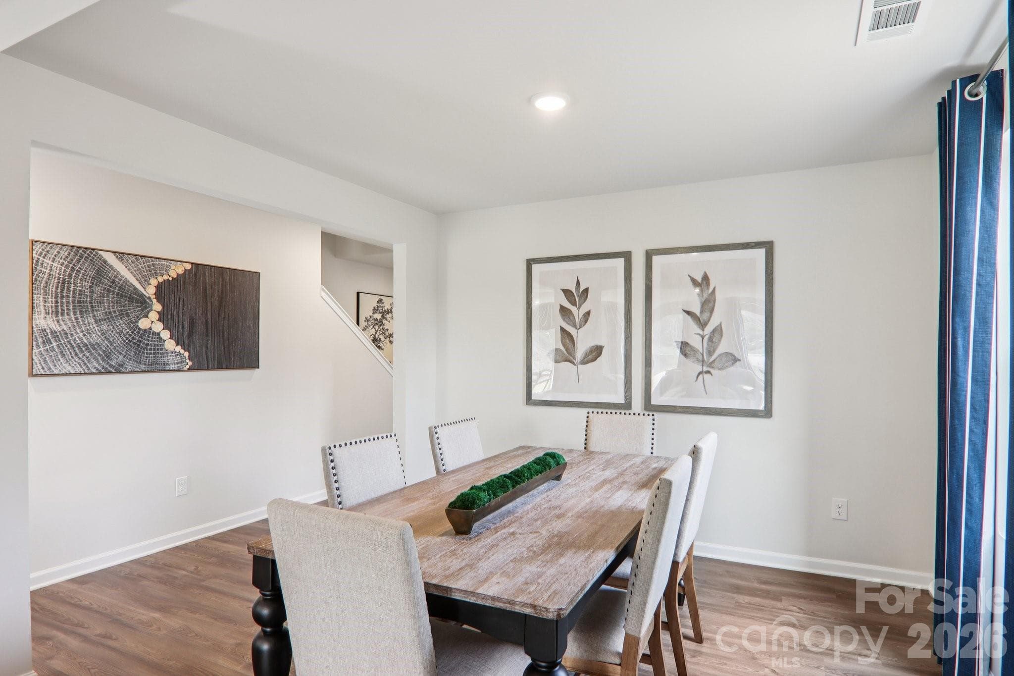 Single Family Residence at 928 Kinnerton Trail, Spartanburg, photo 9 of 44