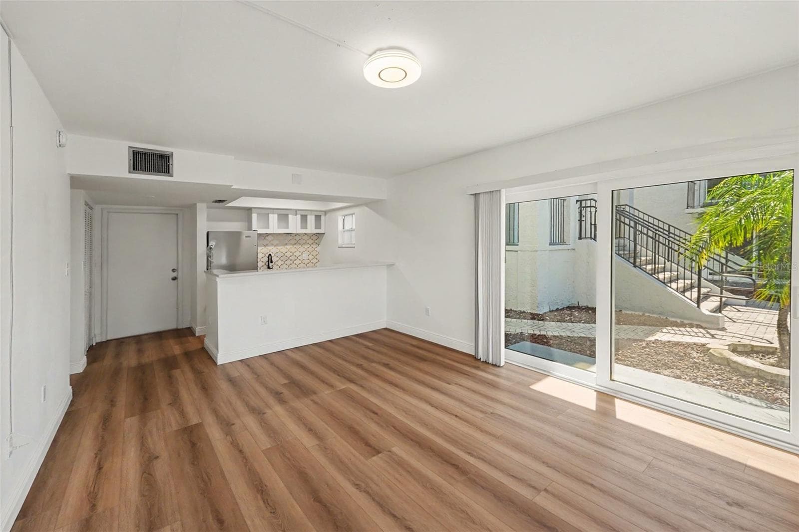 Condominium at 8151 BLIND PASS RD #3, ST PETE BEACH, photo 7 of 26