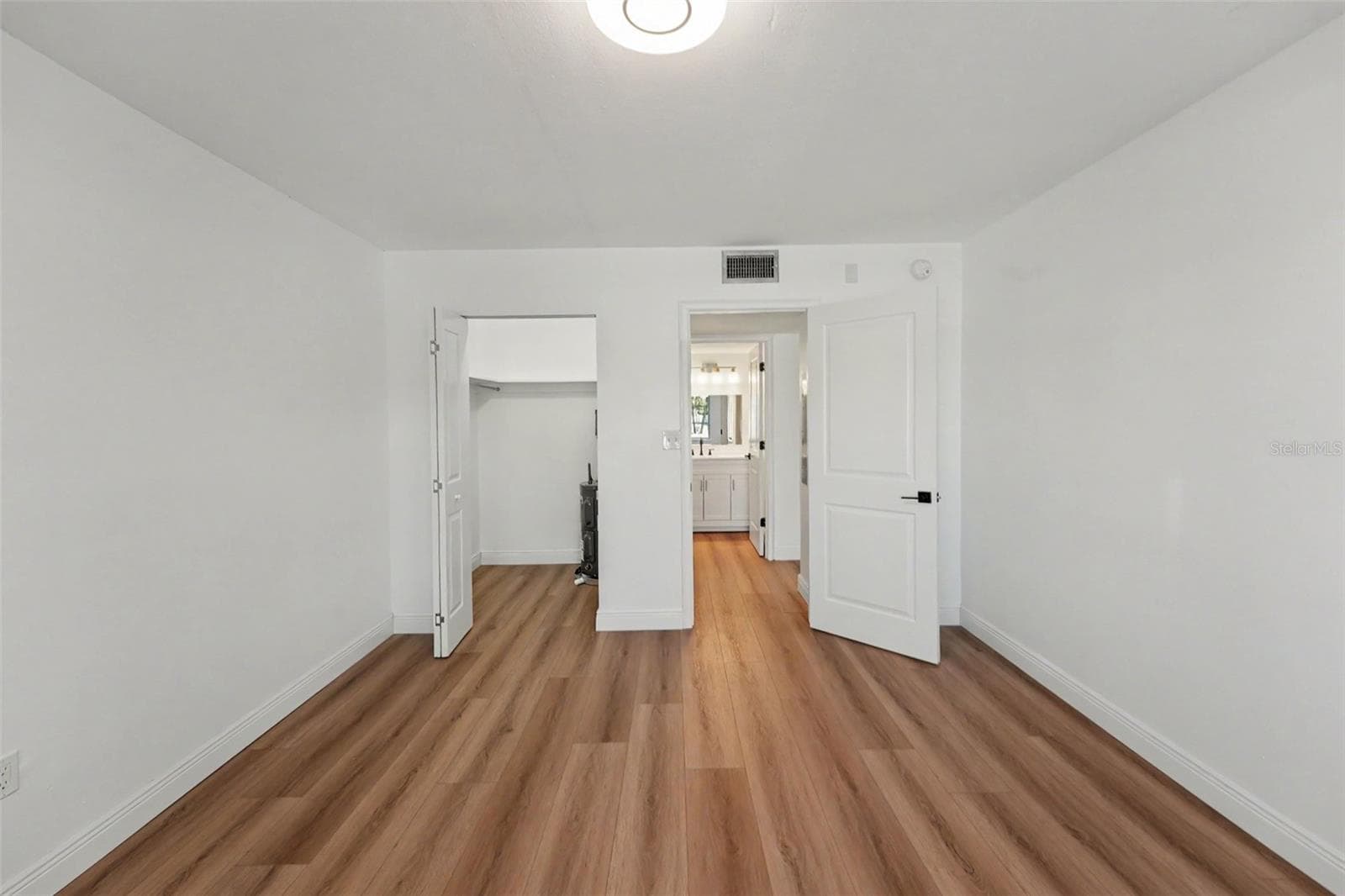Condominium at 8151 BLIND PASS RD #3, ST PETE BEACH, photo 18 of 26