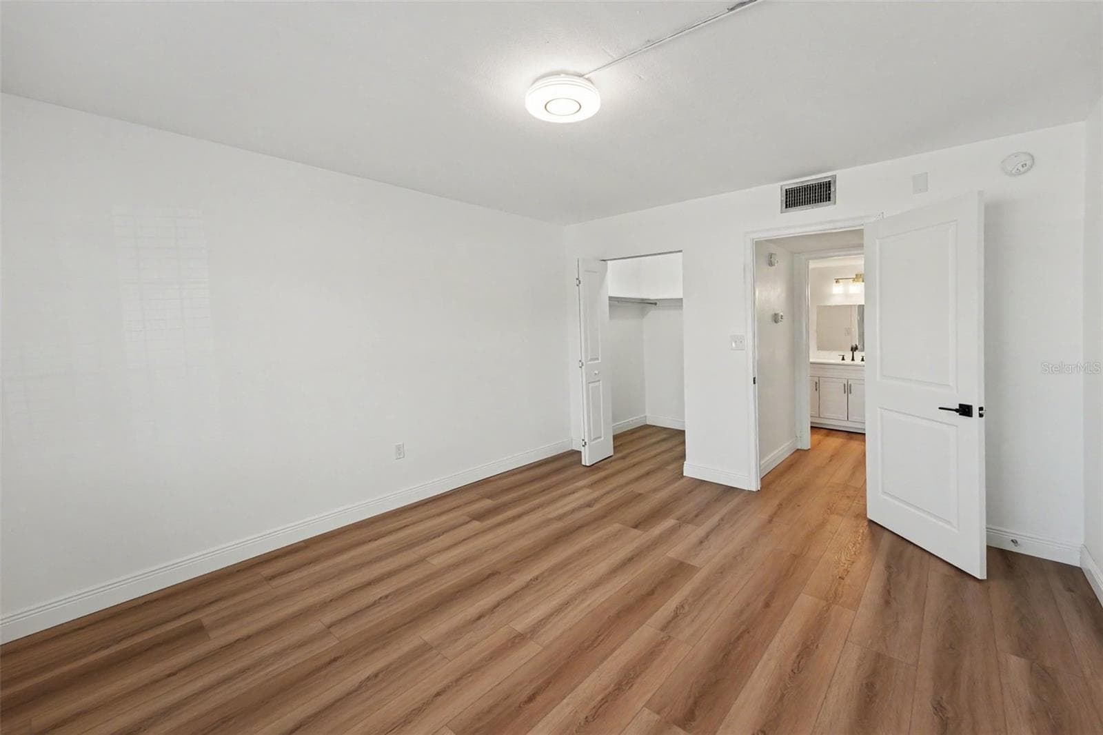 Condominium at 8151 BLIND PASS RD #3, ST PETE BEACH, photo 19 of 26