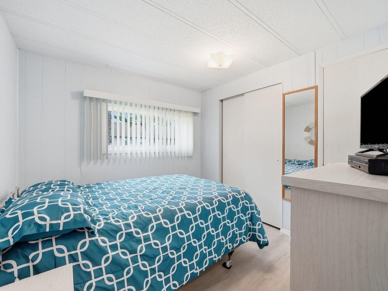 Mobile Home at 1100 BELCHER RD S #20, LARGO, photo 23 of 34