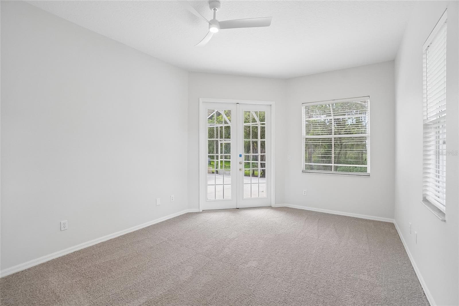 Single Family Residence at 17718 CRYSTAL COVE PL, LUTZ, photo 22 of 34