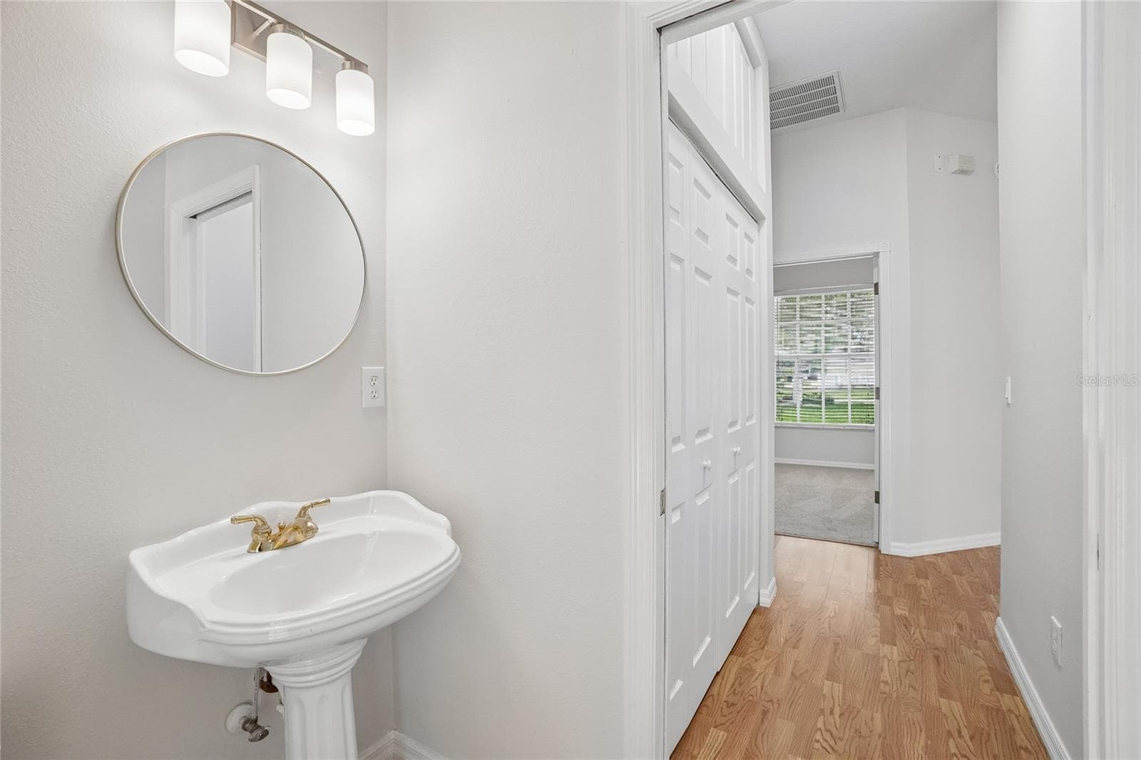 Single Family Residence at 17718 CRYSTAL COVE PL, LUTZ, photo 33 of 34