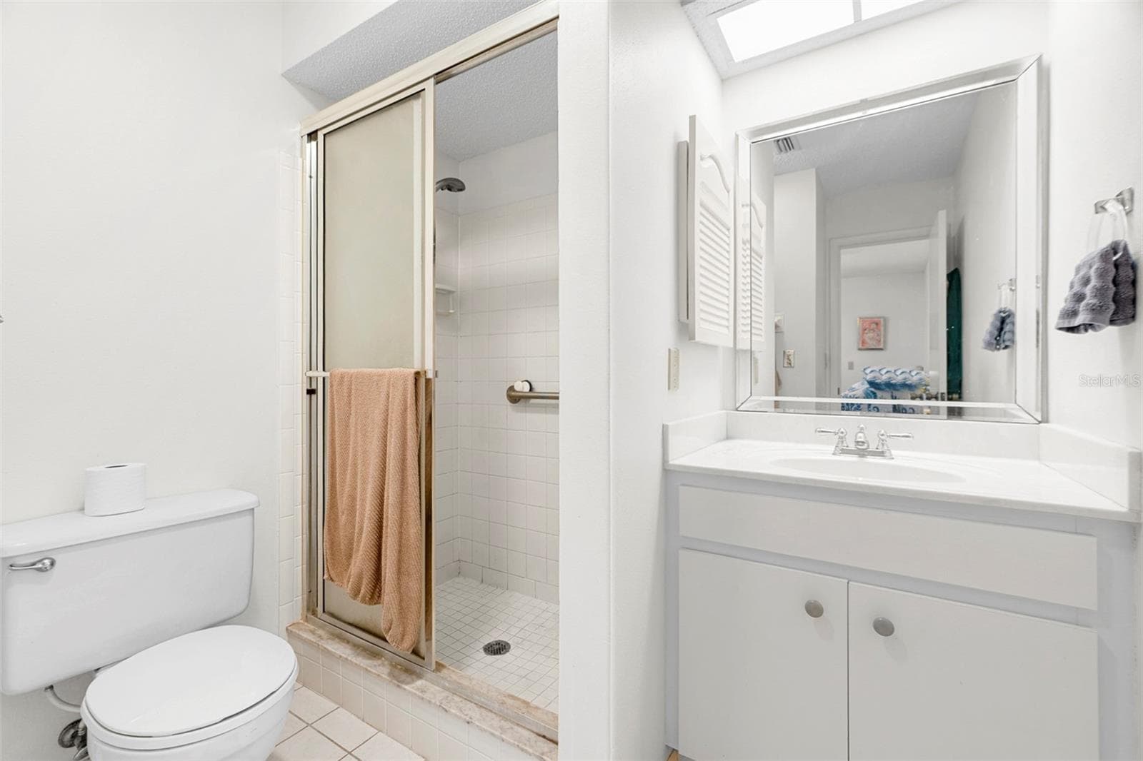 Master Bathroom - 9 QUAILS RUN BLVD #12, ENGLEWOOD