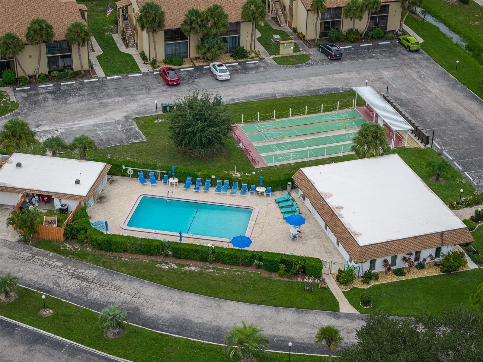 Pool/Bocce Ball/Clubhouse Amenities - 9 QUAILS RUN BLVD #12, ENGLEWOOD