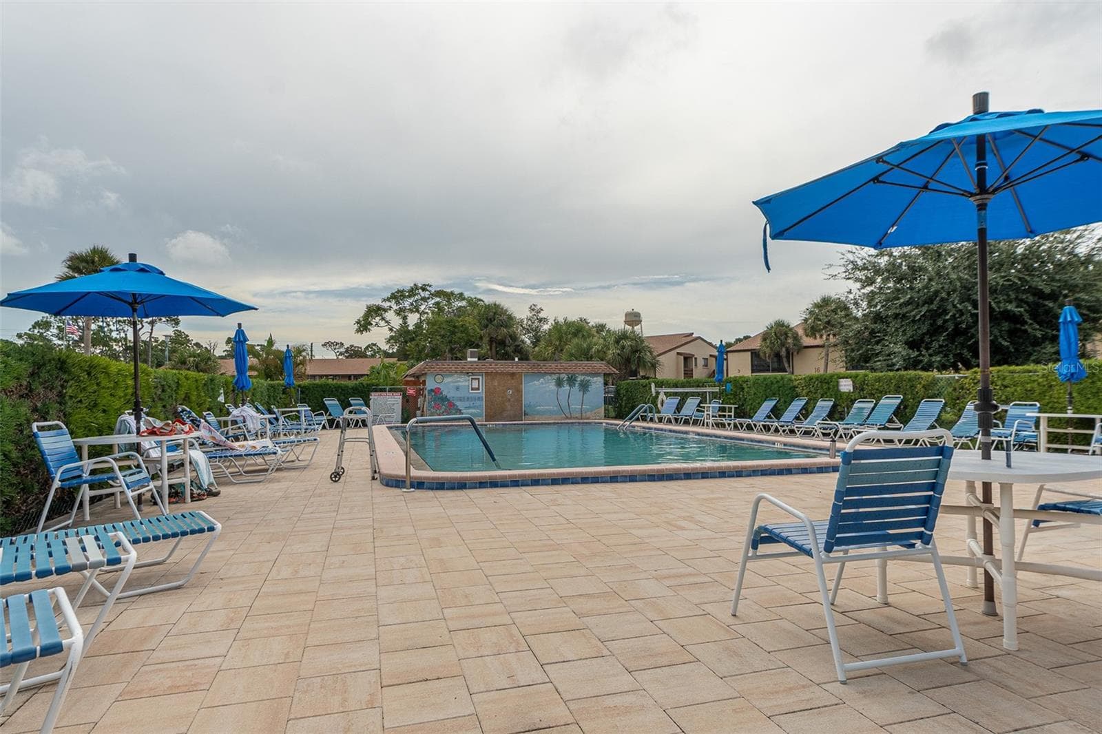Condominium at 9 QUAILS RUN BLVD #12, ENGLEWOOD, photo 36 of 54
