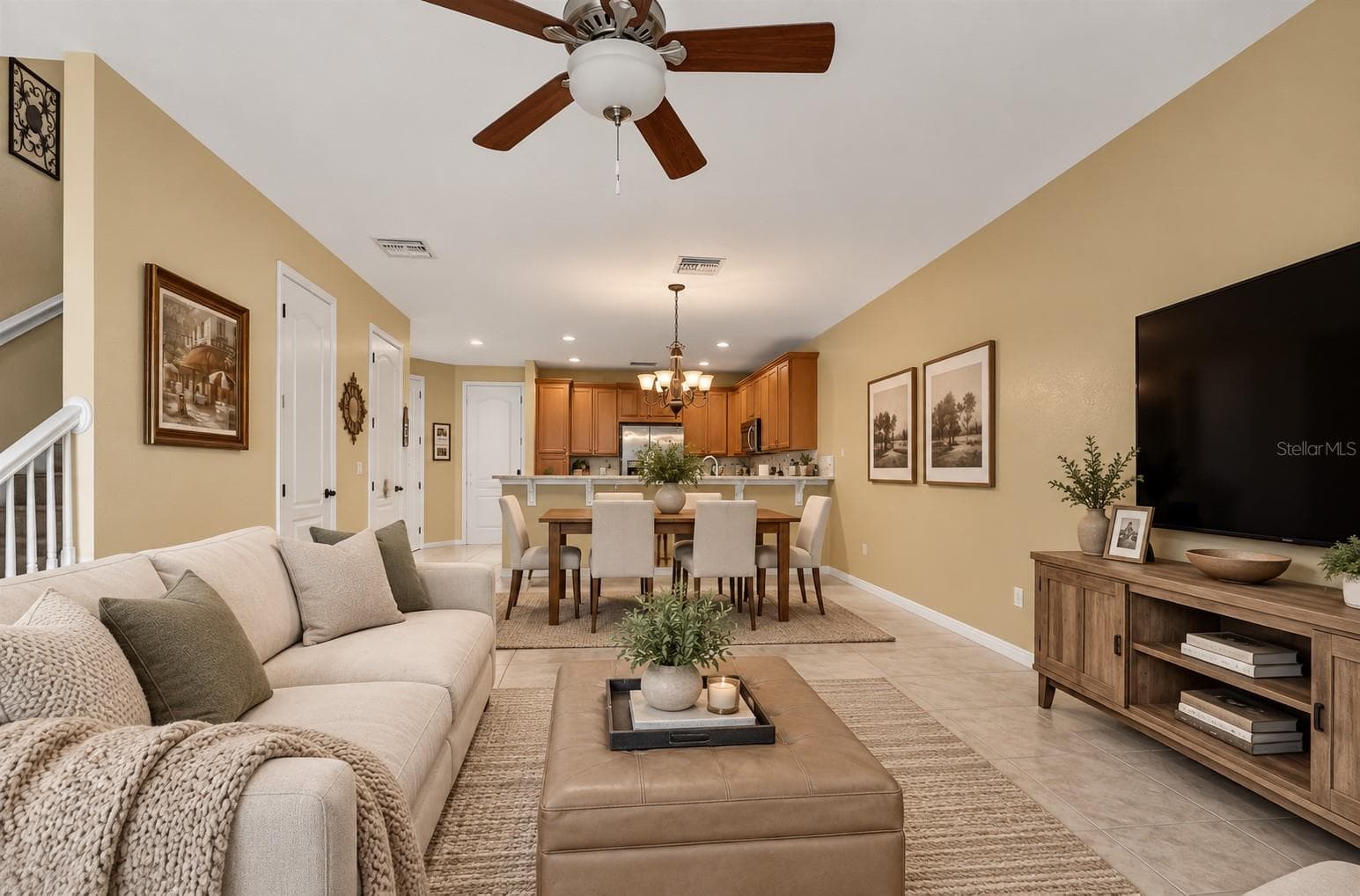 Townhouse at 1792 GARDEN SAGE DR, OVIEDO, photo 2 of 24
