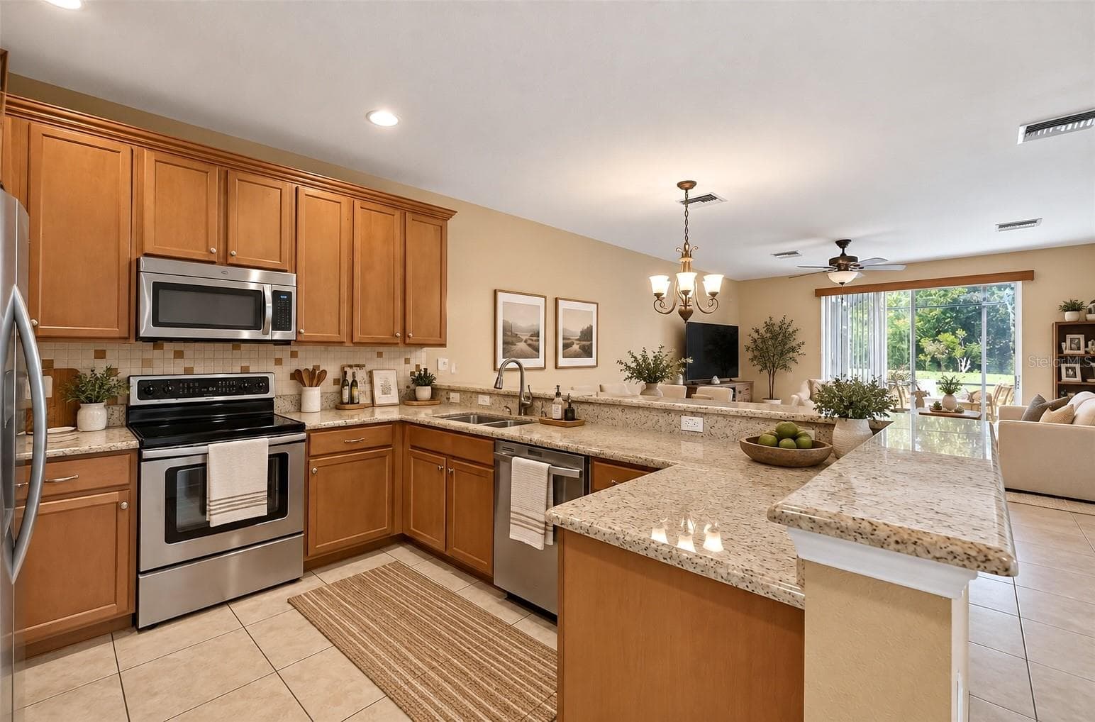 Townhouse at 1792 GARDEN SAGE DR, OVIEDO, photo 3 of 24