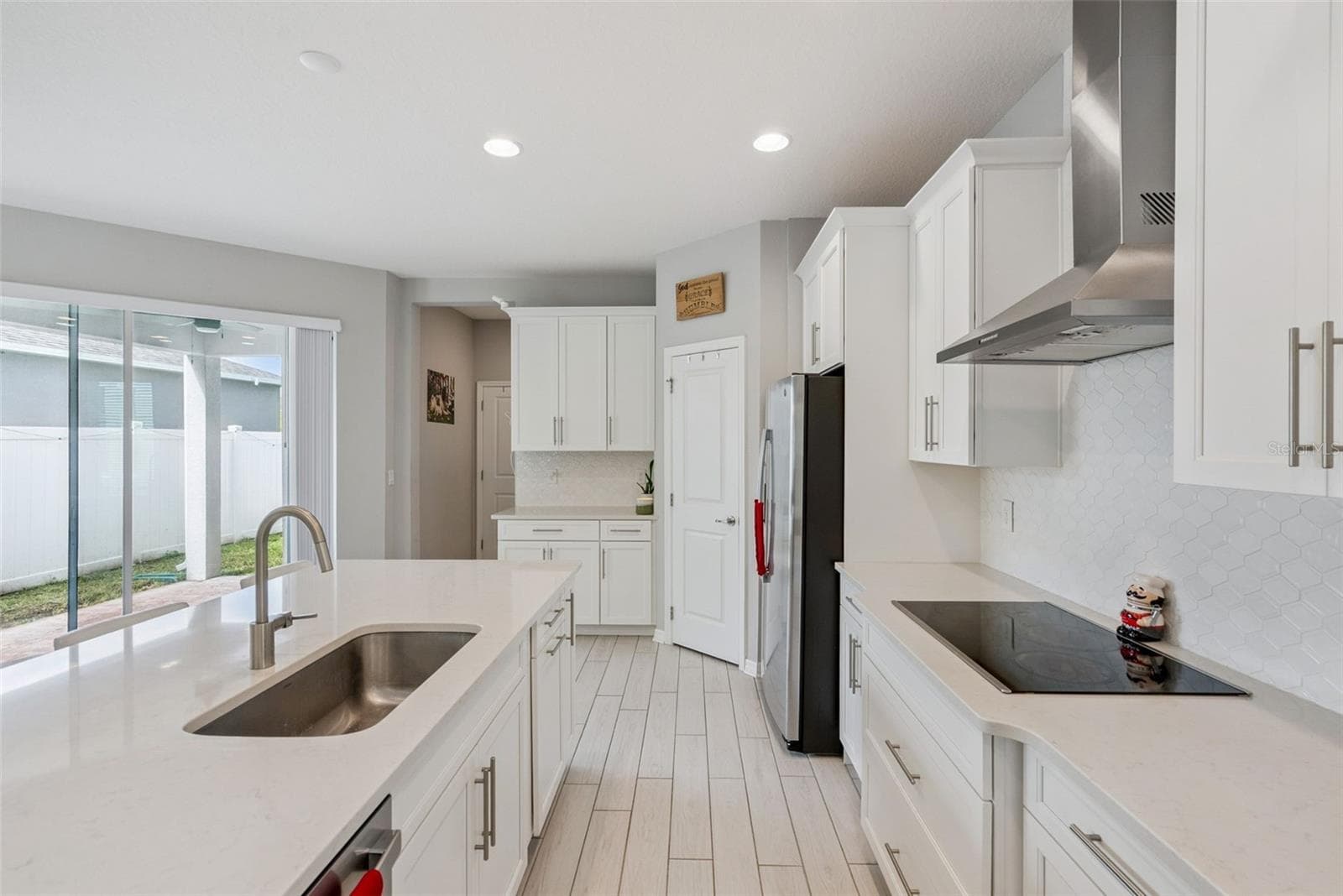 Single Family Residence at 613 CHEVAL LN, DEBARY, photo 7 of 56
