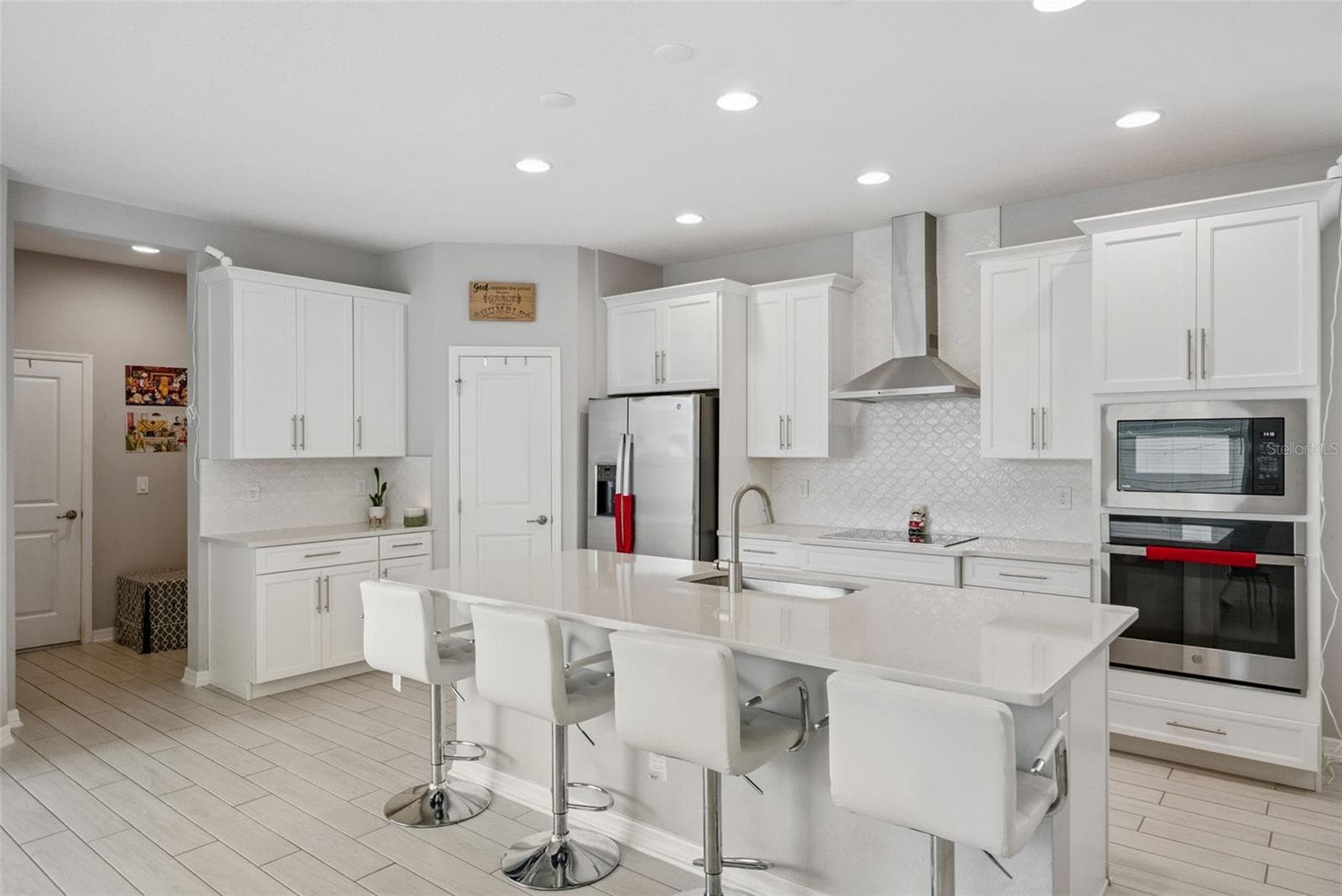 Single Family Residence at 613 CHEVAL LN, DEBARY, photo 8 of 56