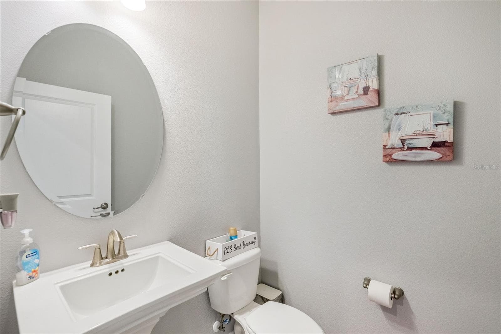 Downstairs Half Bath - 613 CHEVAL LN, DEBARY