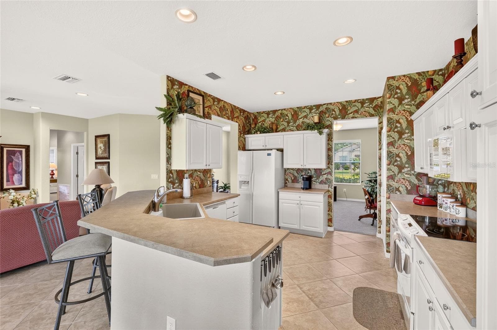 Single Family Residence at 8970 SE 118TH LN, SUMMERFIELD, photo 26 of 78