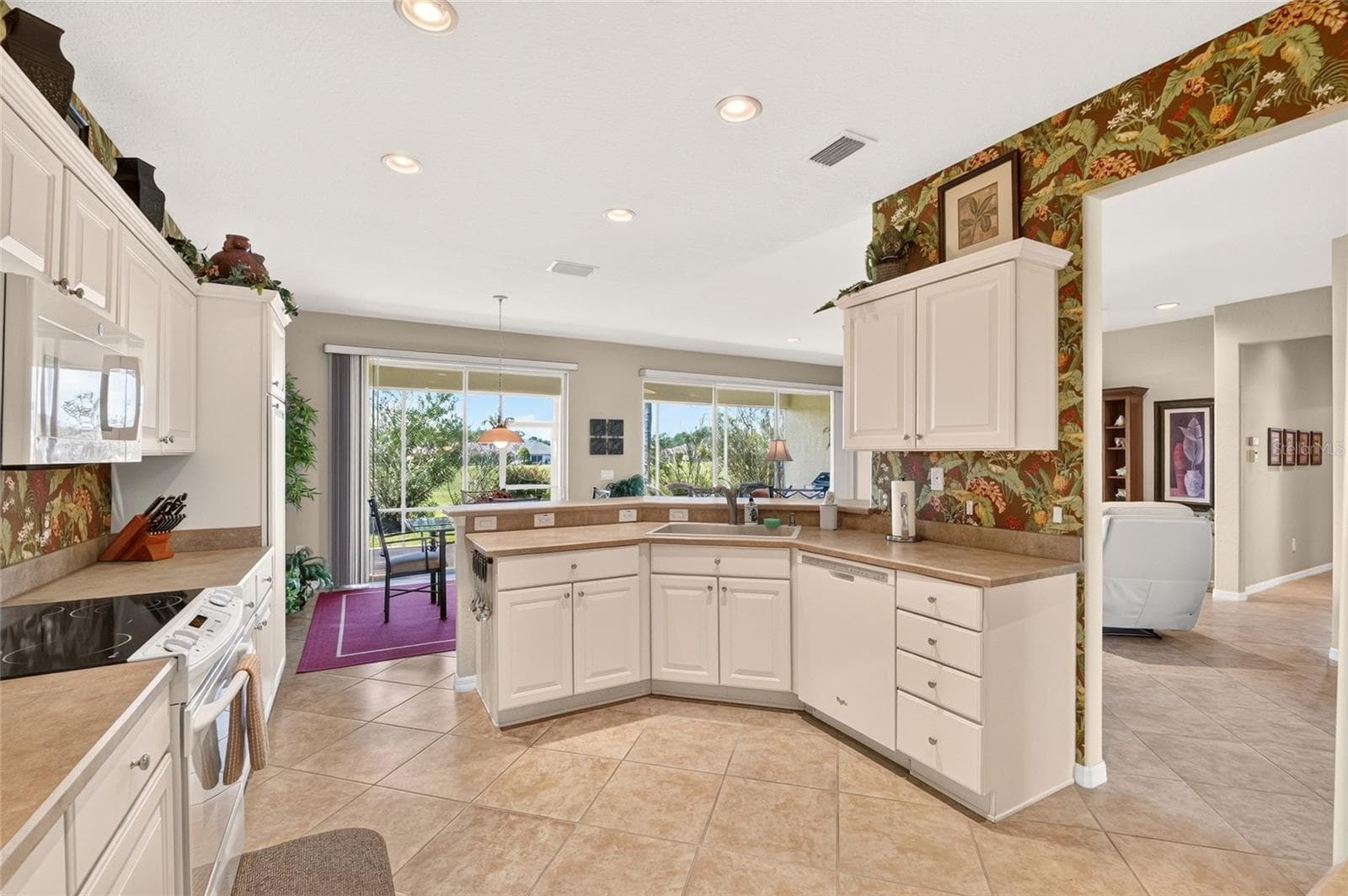 Single Family Residence at 8970 SE 118TH LN, SUMMERFIELD, photo 30 of 78