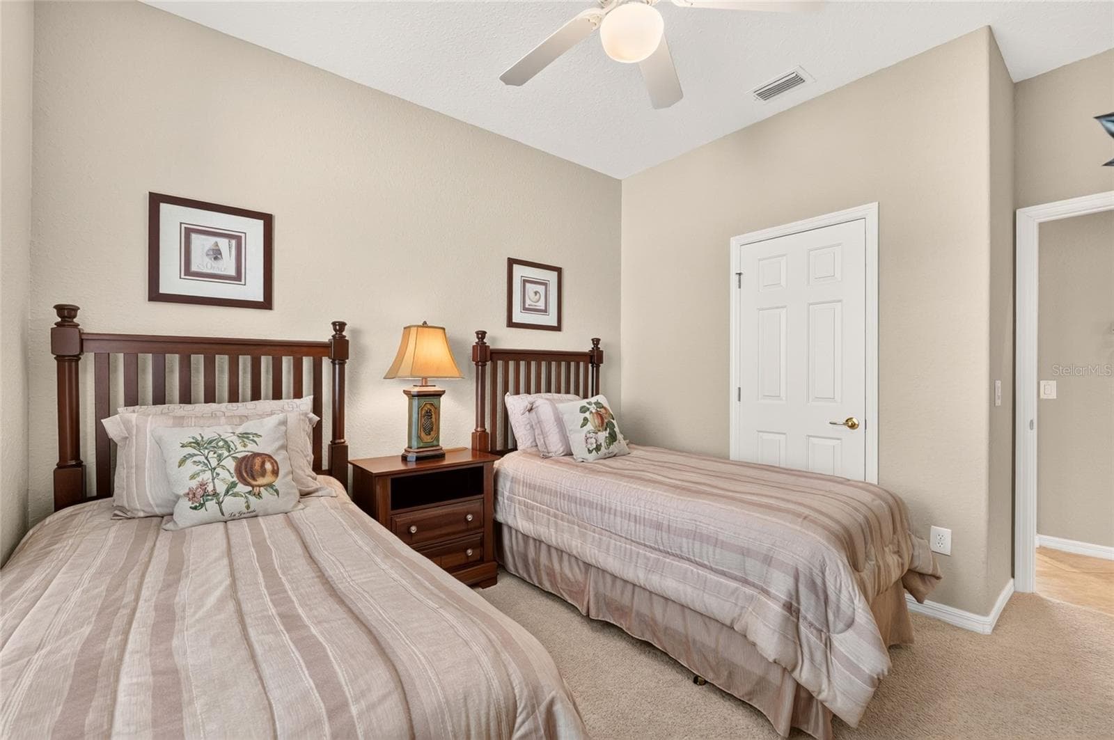 Single Family Residence at 8970 SE 118TH LN, SUMMERFIELD, photo 44 of 78