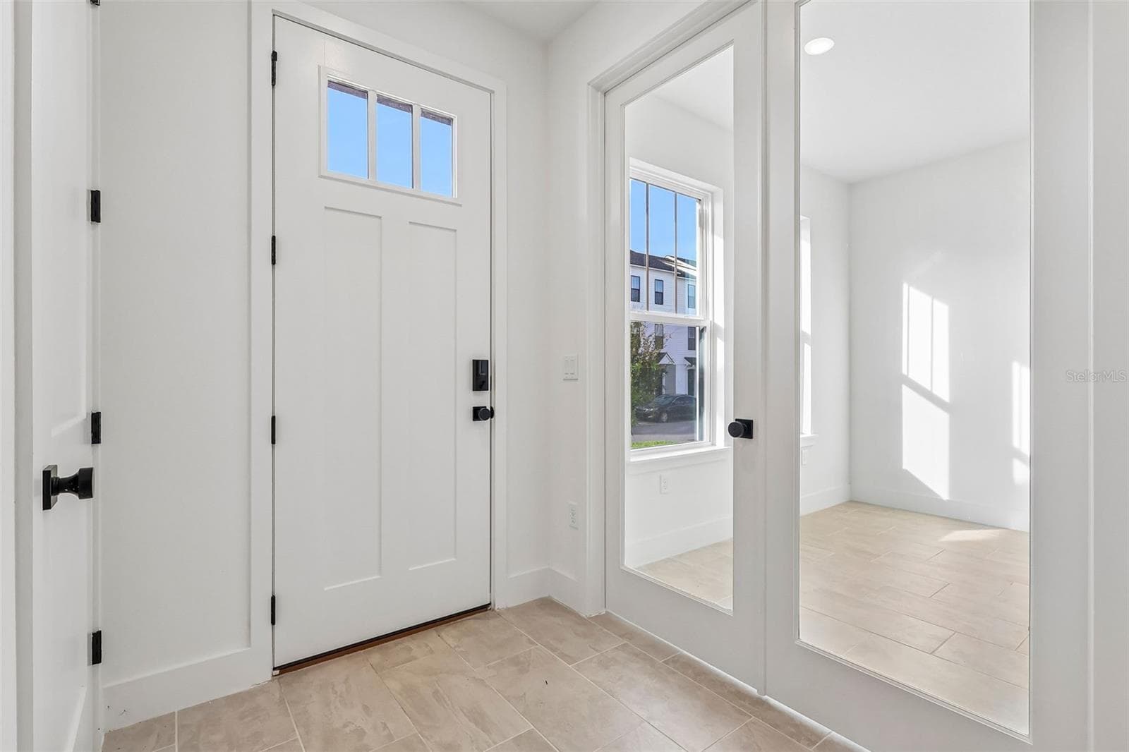 Townhouse at 15075 GROVESIDE RD, WINTER GARDEN, photo 5 of 34