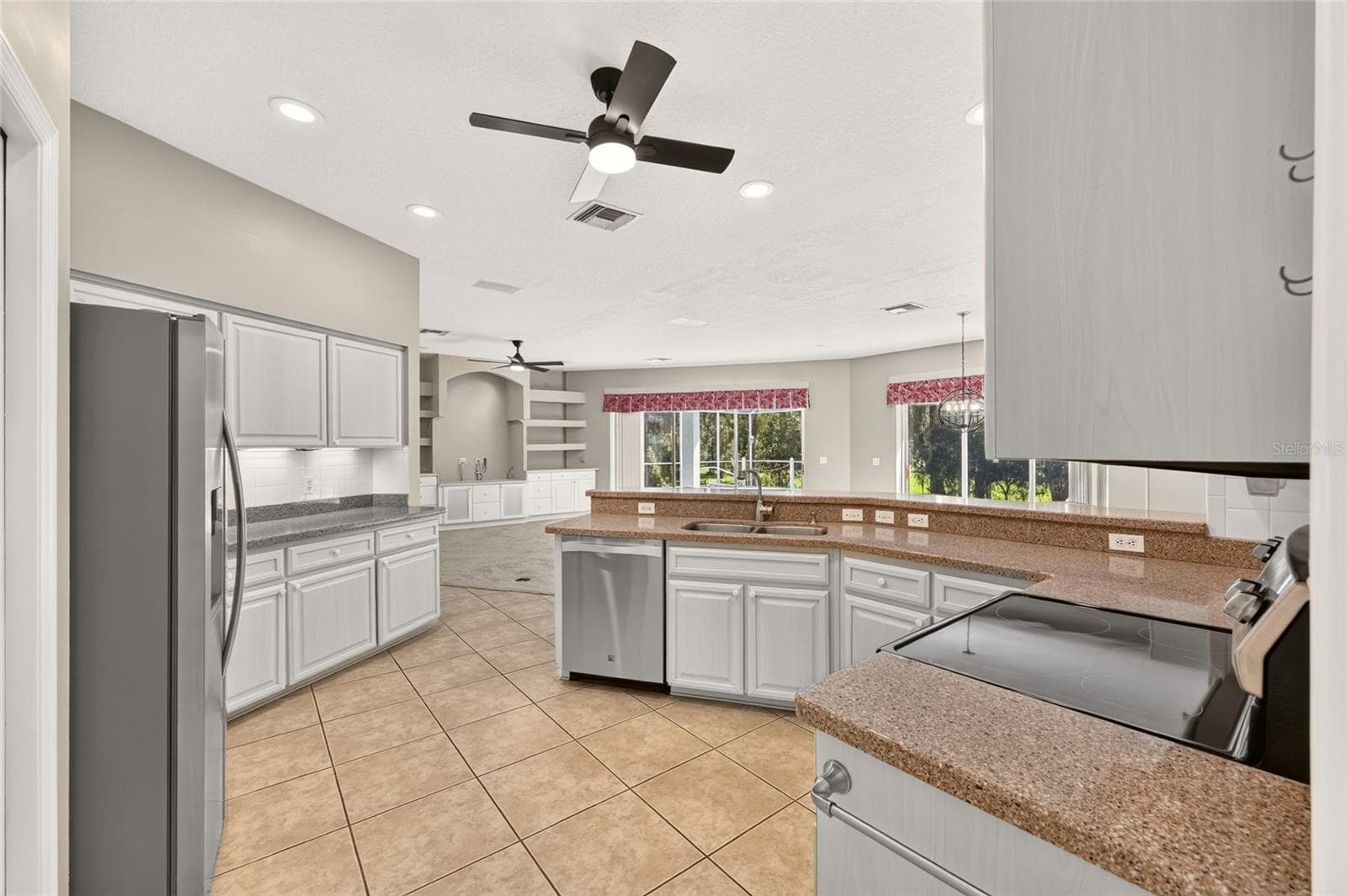 Single Family Residence at 8841 SW 194TH CT, DUNNELLON, photo 27 of 98