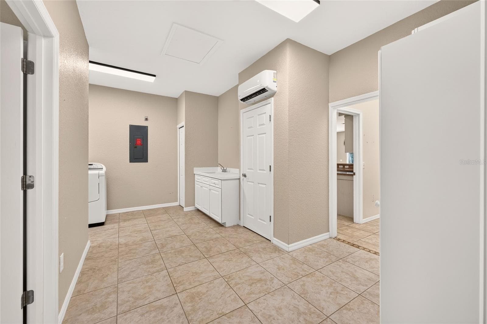 Single Family Residence at 8841 SW 194TH CT, DUNNELLON, photo 55 of 98