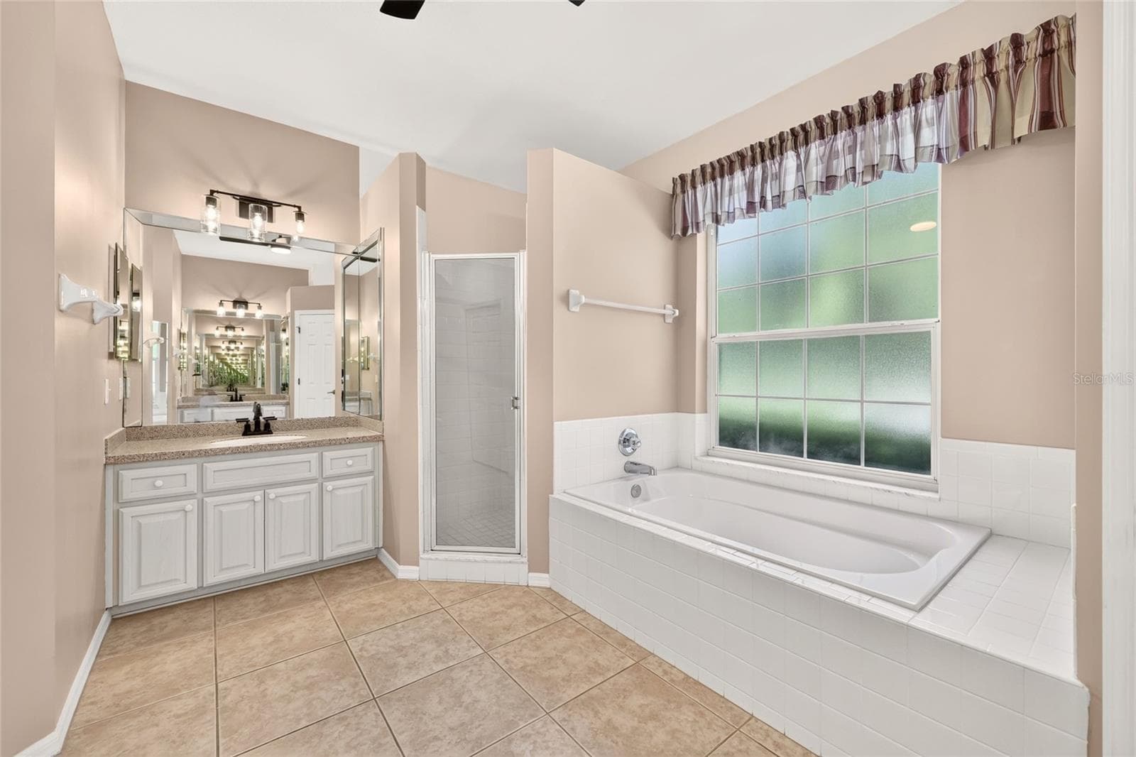 Single Family Residence at 8841 SW 194TH CT, DUNNELLON, photo 34 of 98