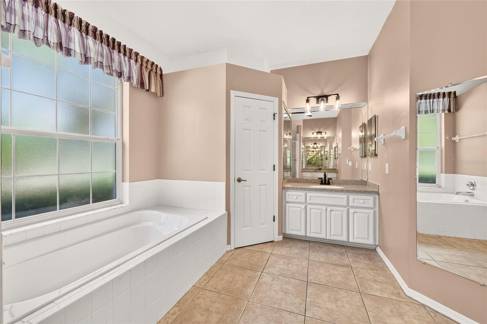 Single Family Residence at 8841 SW 194TH CT, DUNNELLON, photo 35 of 98