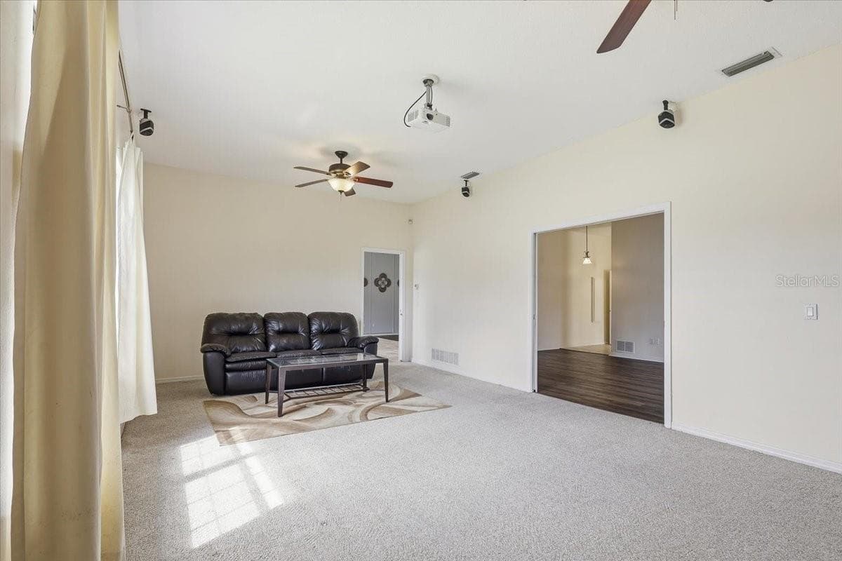Single Family Residence at 25 BUTTERFIELD DR, PALM COAST, photo 32 of 76