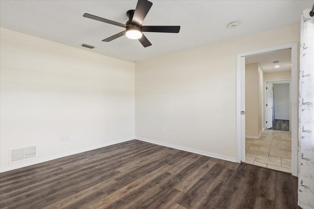 Single Family Residence at 25 BUTTERFIELD DR, PALM COAST, photo 42 of 76