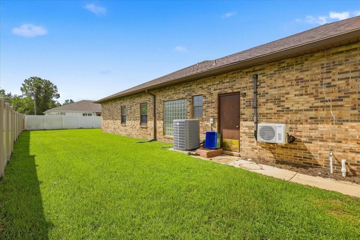 Single Family Residence at 25 BUTTERFIELD DR, PALM COAST, photo 72 of 76